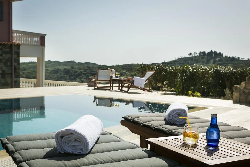 Villa Athinais Lixouri